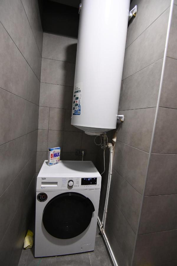 Capsuleplus Saburtalo Tbilisi Exterior photo